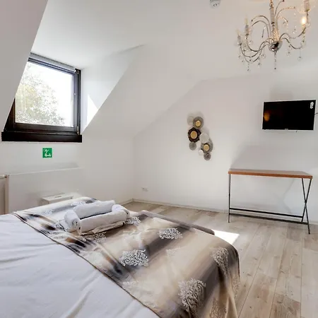 Apartment Comfort *